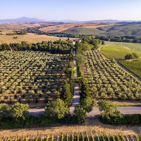 Agriturismo Pometti - Fattoria La Selva เตรกวานดา ภายนอก รูปภาพ