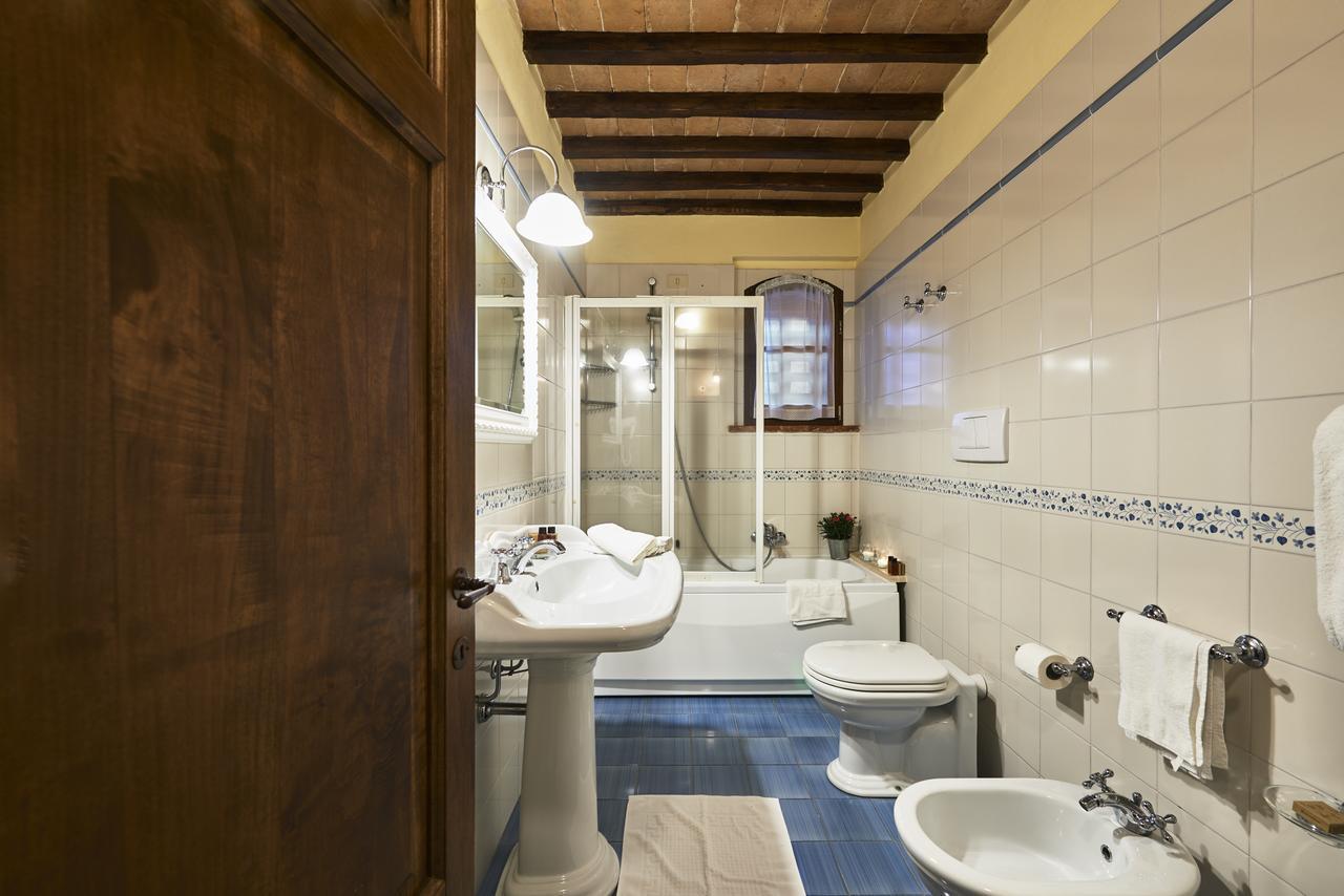 Agriturismo Pometti - Fattoria La Selva เตรกวานดา ภายนอก รูปภาพ