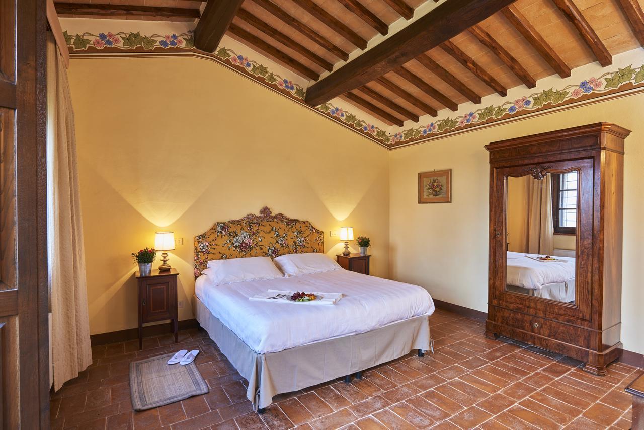 Agriturismo Pometti - Fattoria La Selva เตรกวานดา ภายนอก รูปภาพ