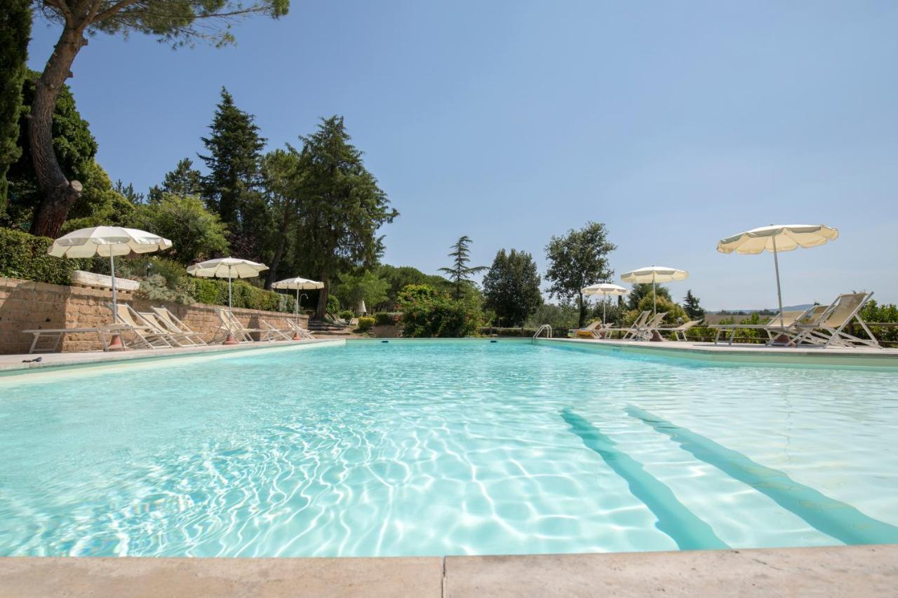 Agriturismo Pometti - Fattoria La Selva เตรกวานดา ภายนอก รูปภาพ