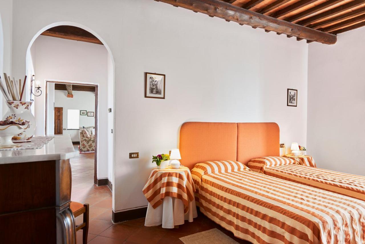 Agriturismo Pometti - Fattoria La Selva เตรกวานดา ภายนอก รูปภาพ