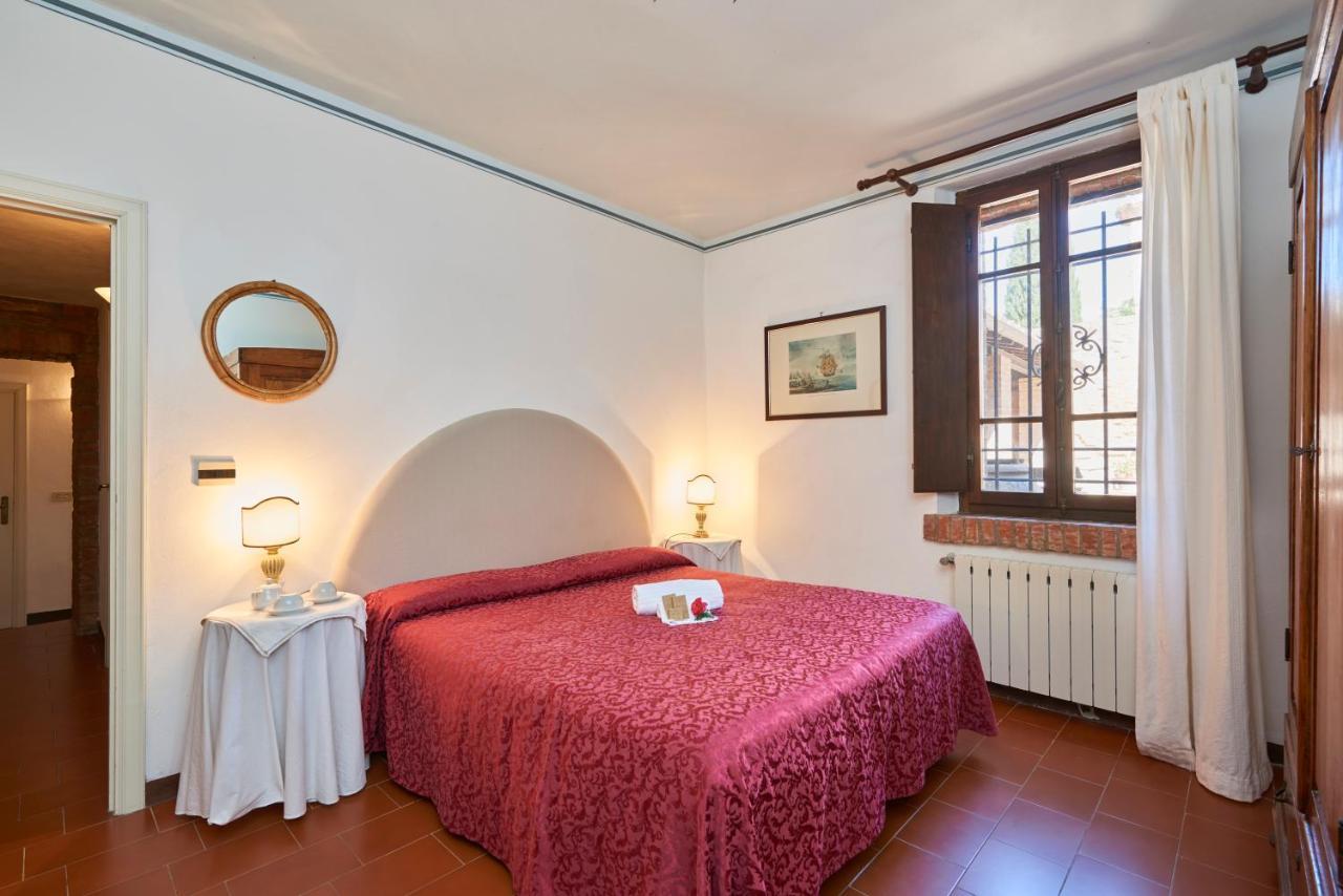 Agriturismo Pometti - Fattoria La Selva เตรกวานดา ภายนอก รูปภาพ