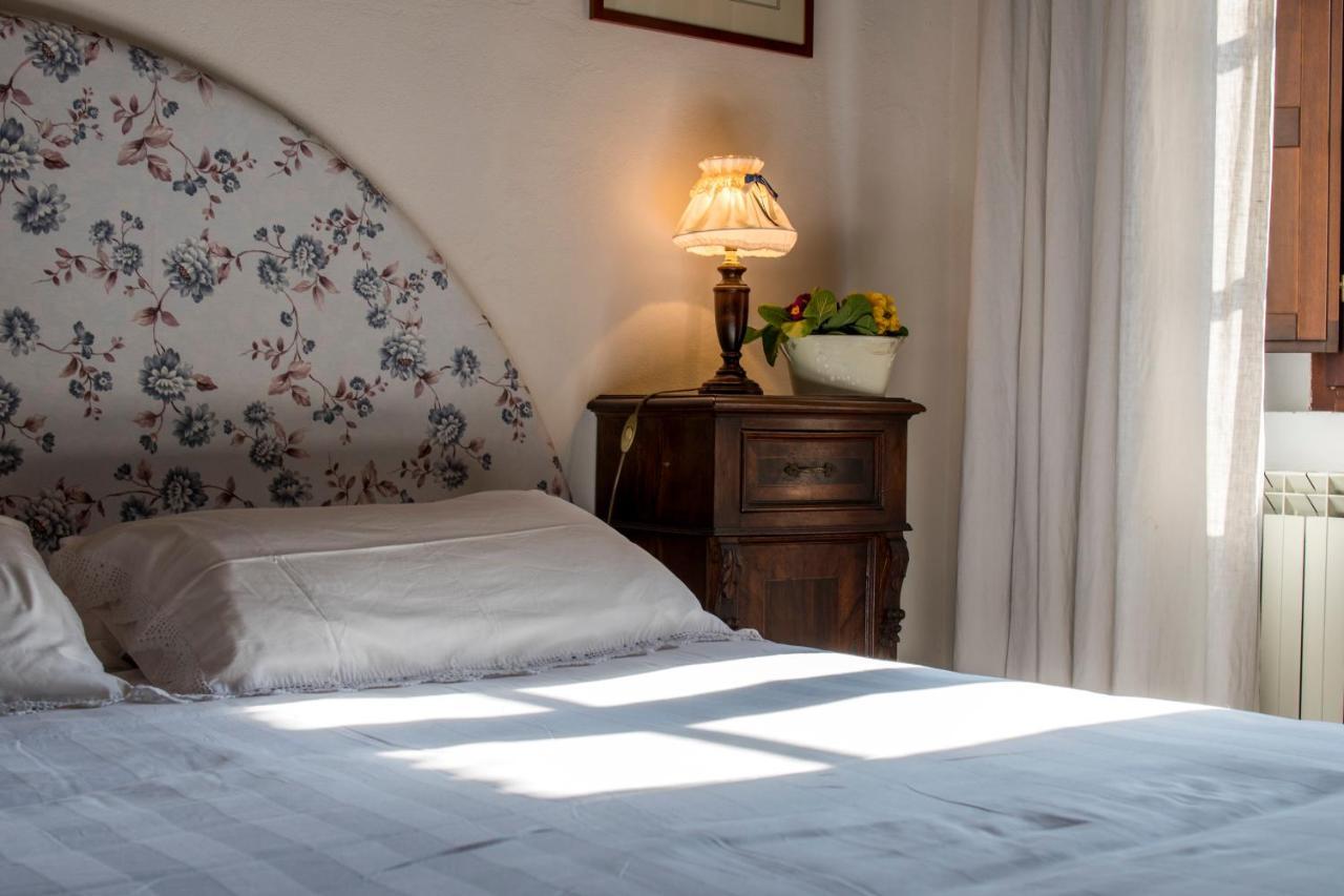 Agriturismo Pometti - Fattoria La Selva เตรกวานดา ภายนอก รูปภาพ