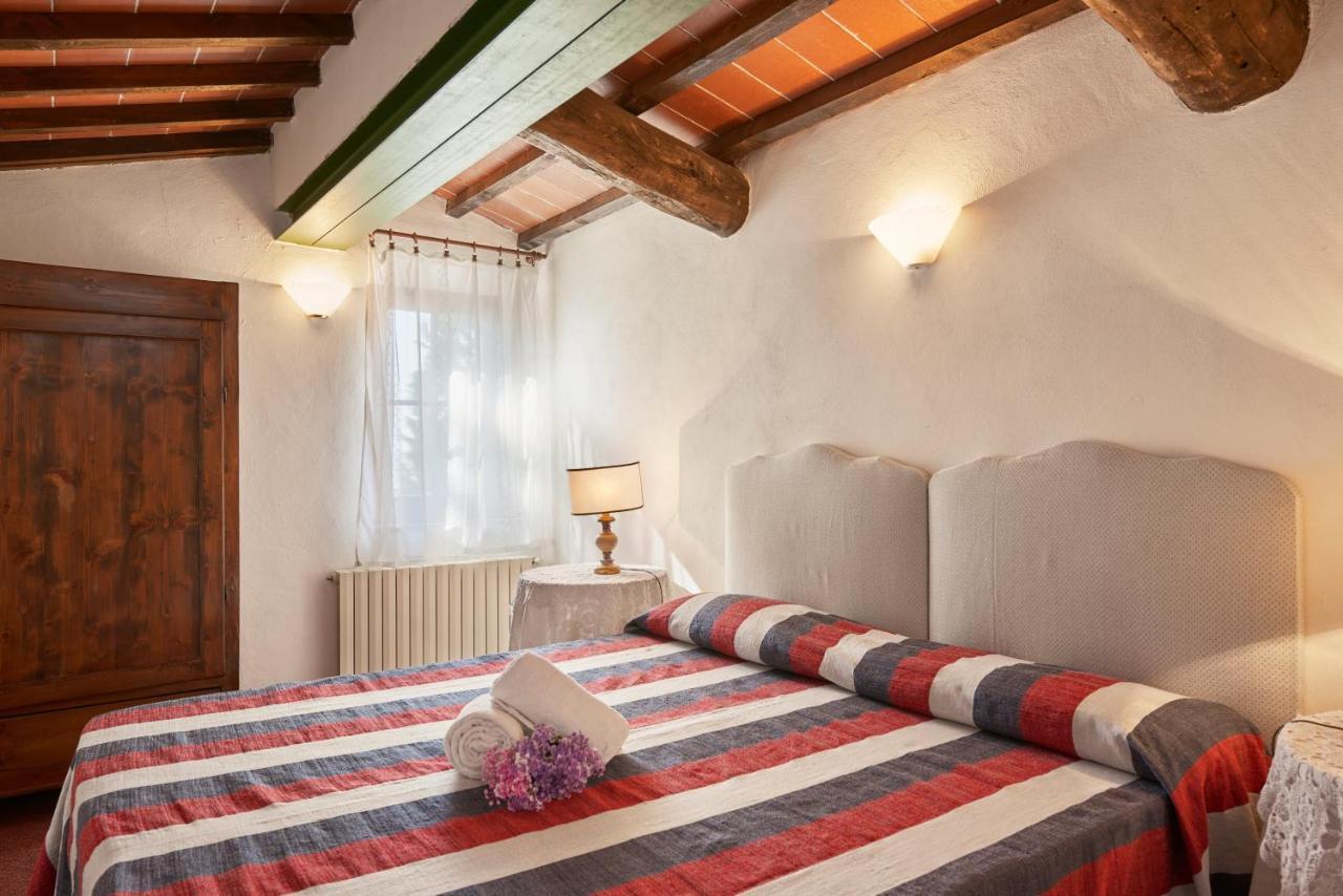 Agriturismo Pometti - Fattoria La Selva เตรกวานดา ภายนอก รูปภาพ